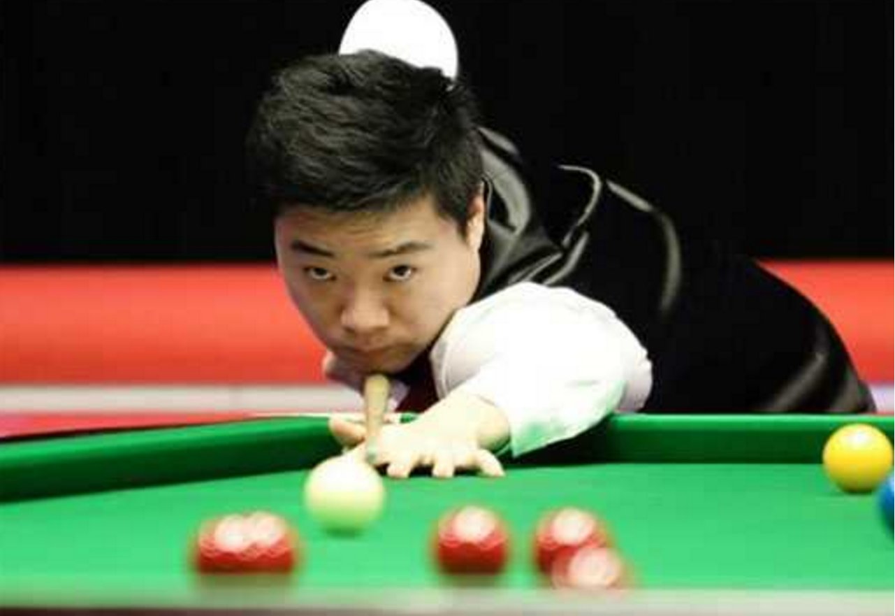 他们有着明 他们有着明