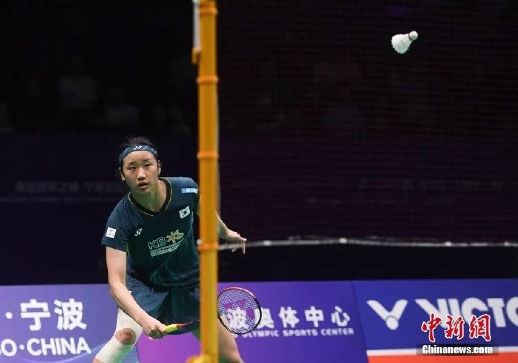 他在团队协 他在团队协