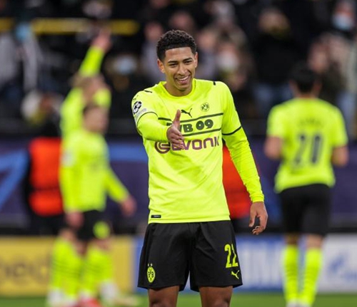 在刚刚经历 在刚刚经历